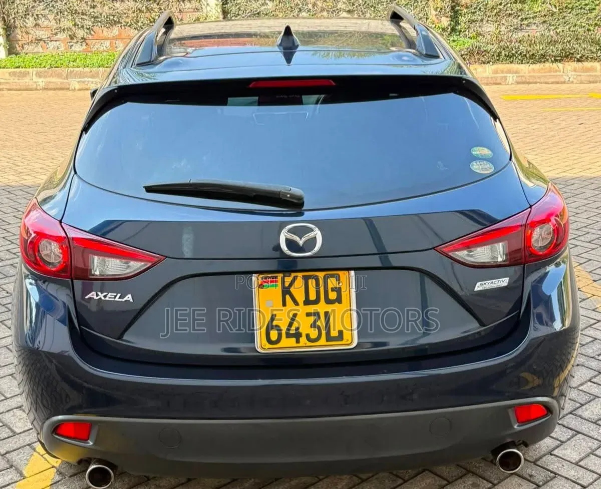 Mazda Axela 2015 Black