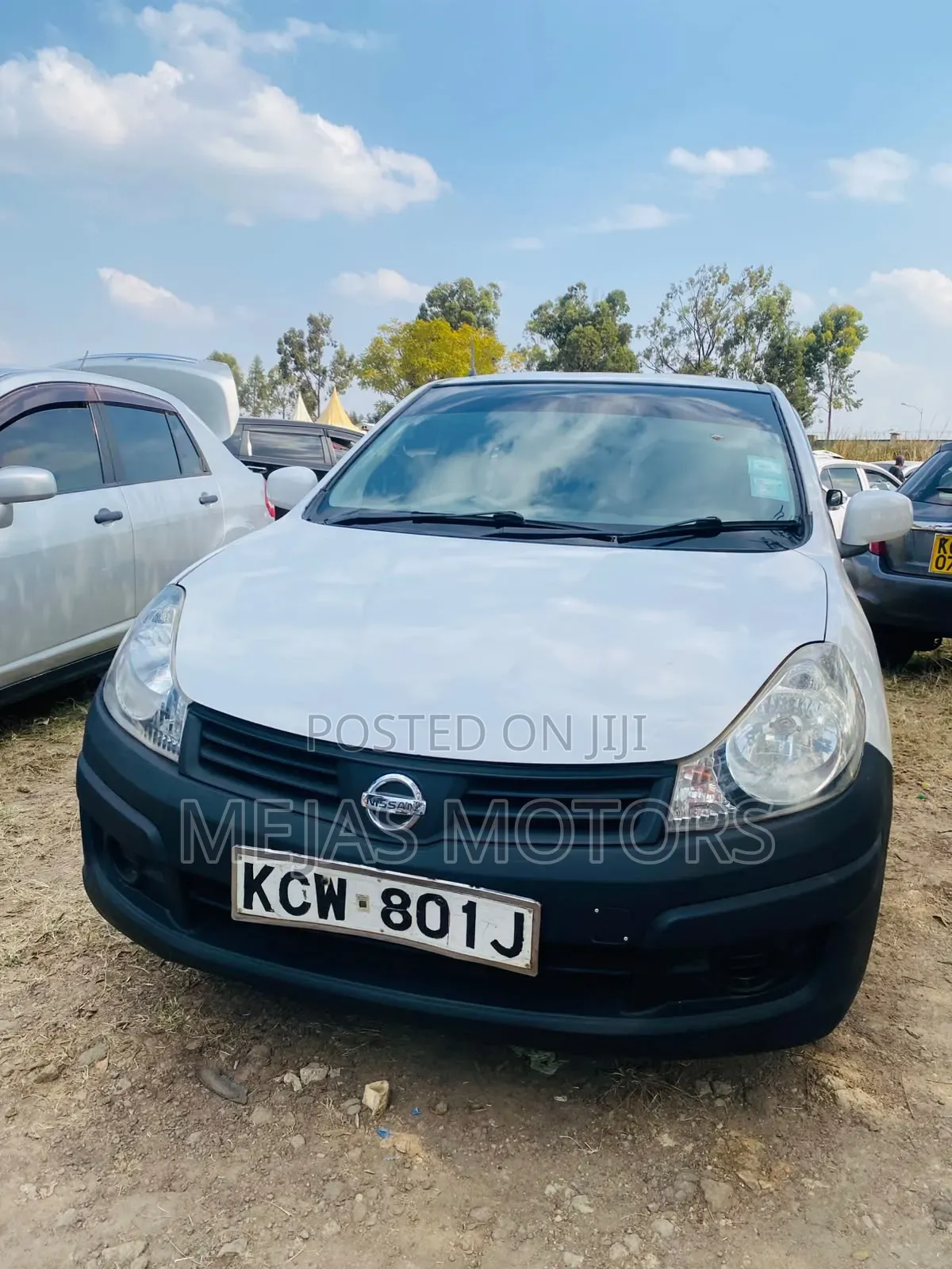 Nissan Advan 2012 White