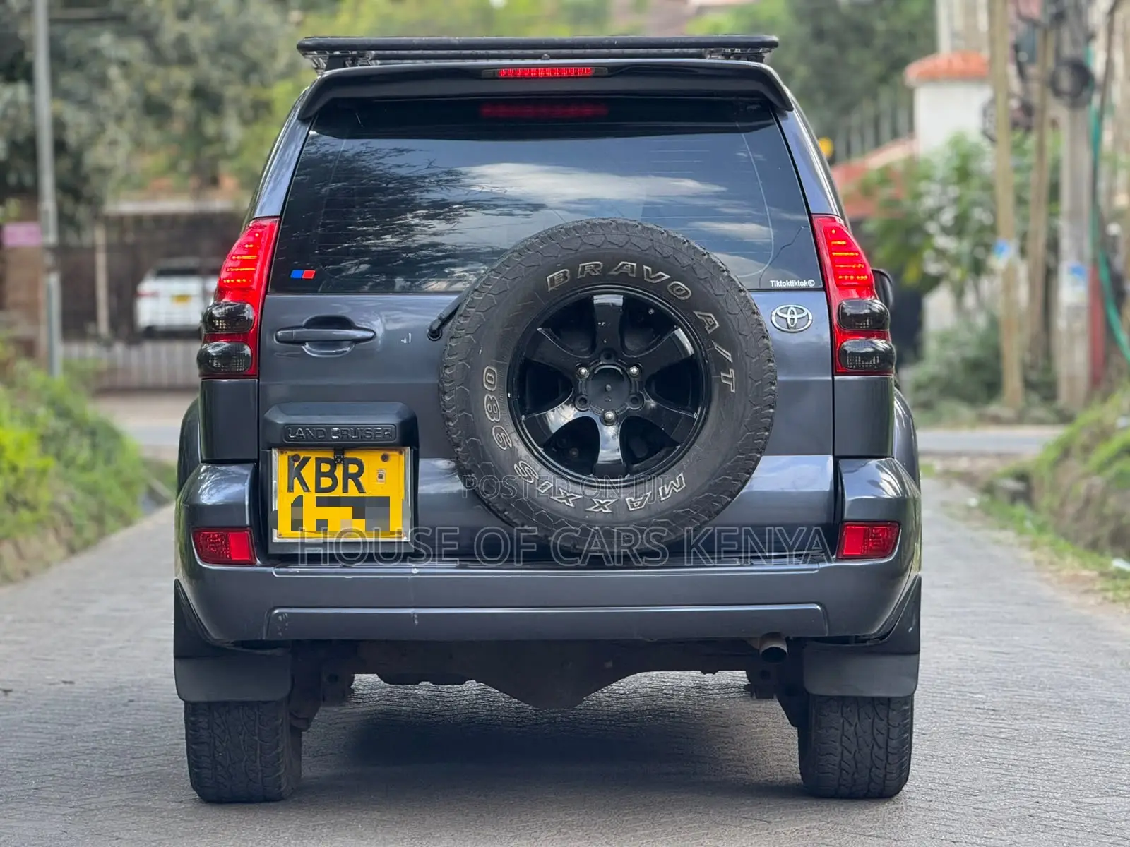 Toyota Land Cruiser Prado 2005 Gray