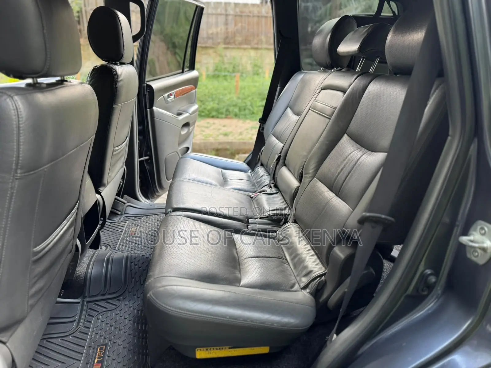 Toyota Land Cruiser Prado 2005 Gray