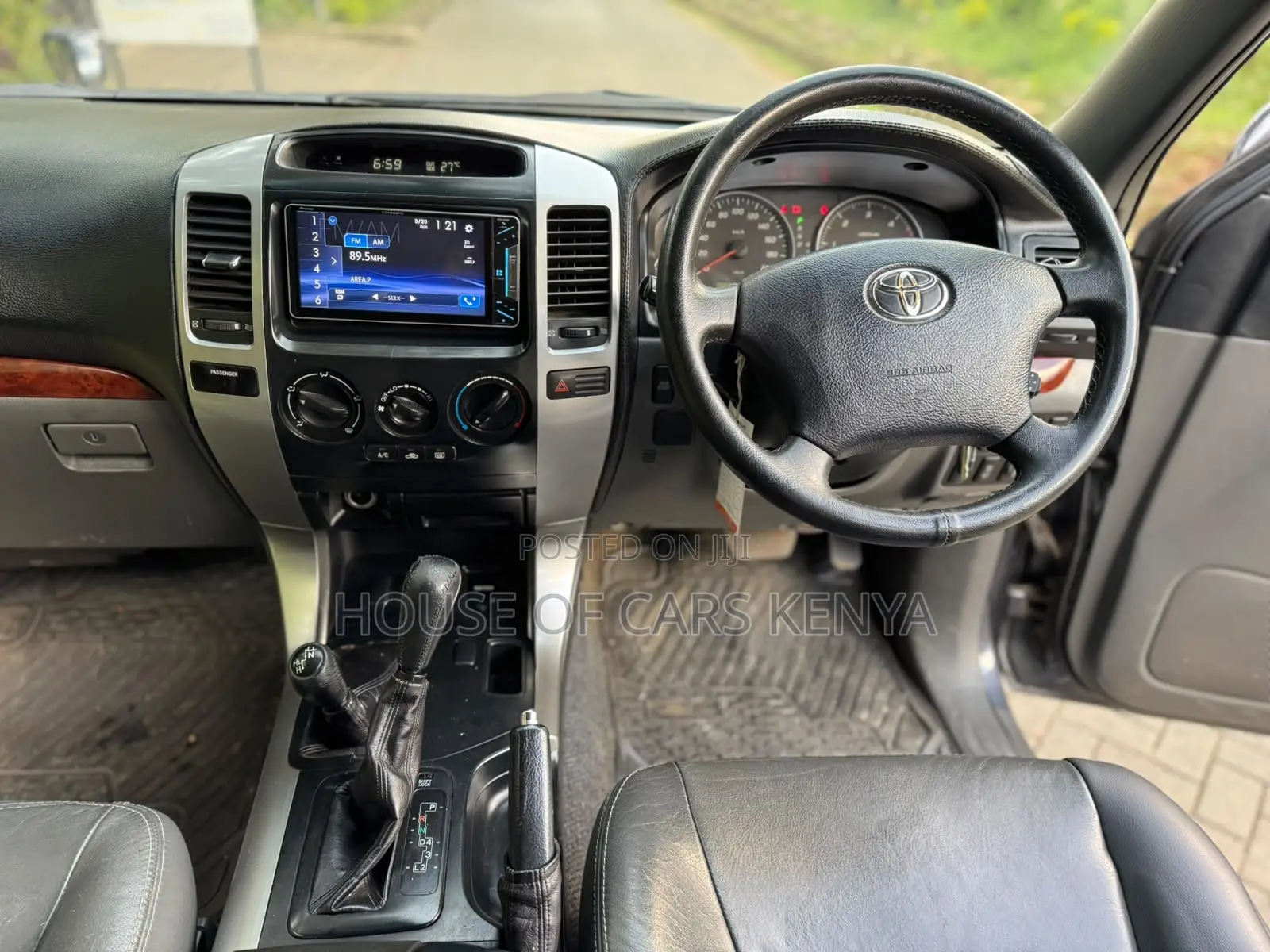 Toyota Land Cruiser Prado 2005 Gray