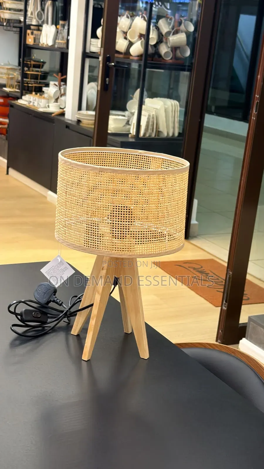 Wooden Base Table Lamp
 Size: 24 × 36.5cm