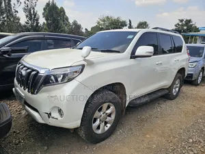 Toyota Land Cruiser Prado 2014 White