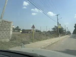 1/2 Acre on Tarmac Syokimau