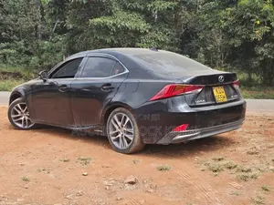 Lexus IS 2017 Black