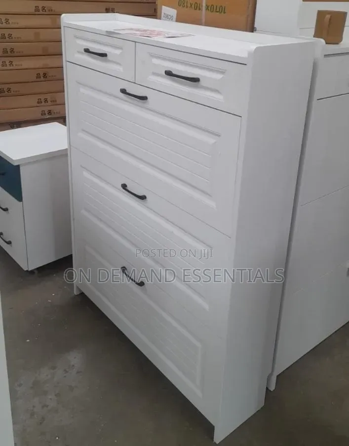 Bucket Flip Shoe Cabinet