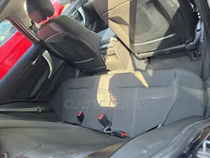 BMW 118i 2018 Blue