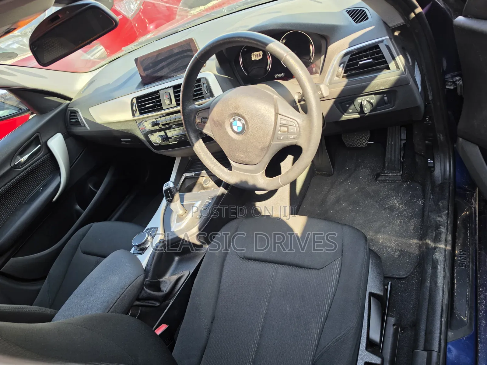 BMW 118i 2018 Blue