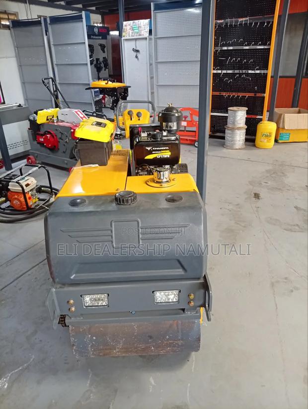 KAMO 600D Walk-Behind Double Drum Roller – 8HP Diesel Engine - thumbnail 2