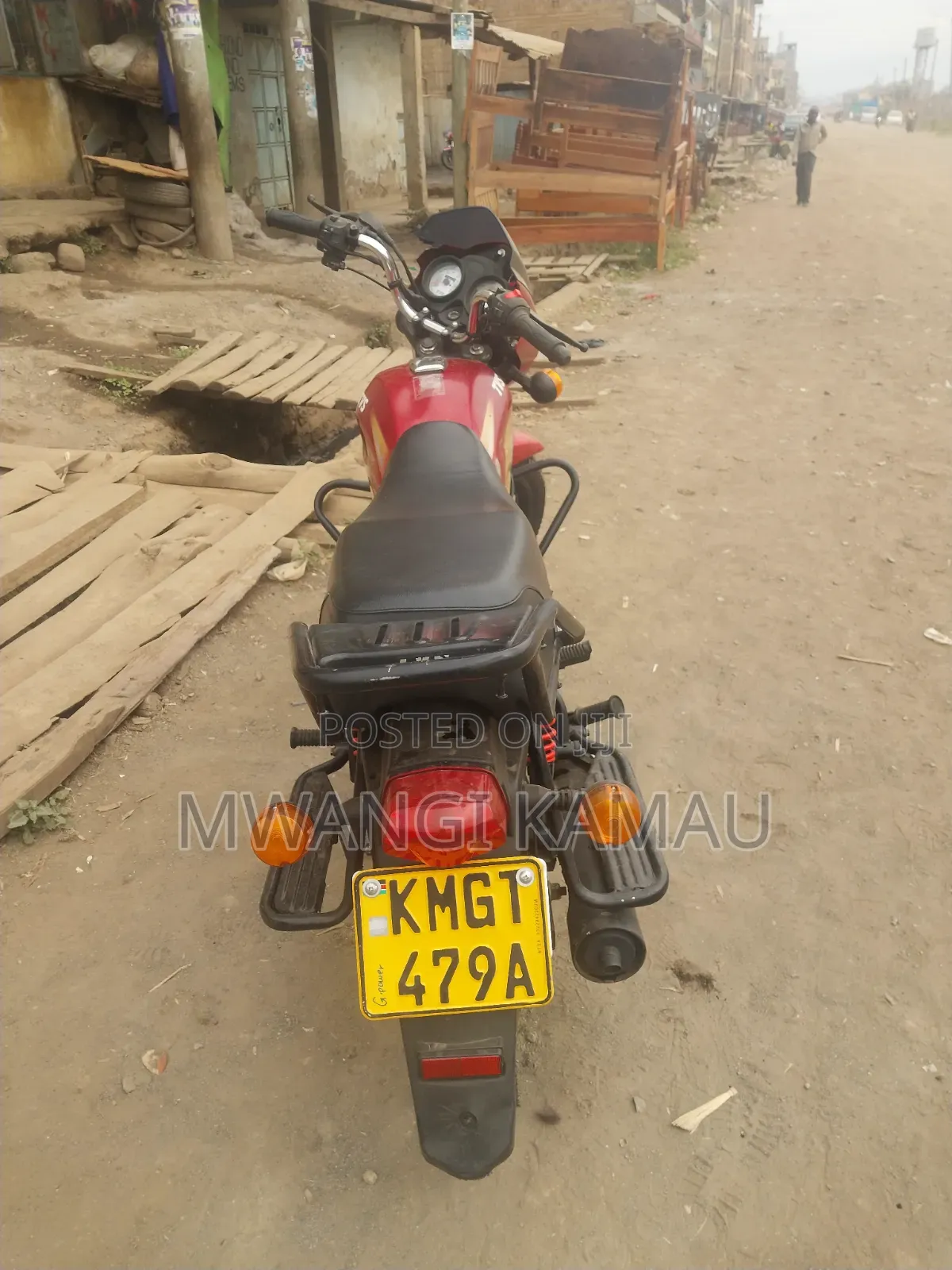 TVS HLX Plus ES 2026 Red