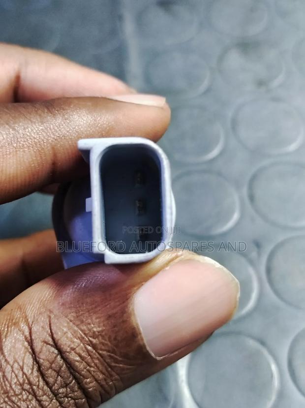 Ford Ranger Camshaft Position Sensor - thumbnail 3