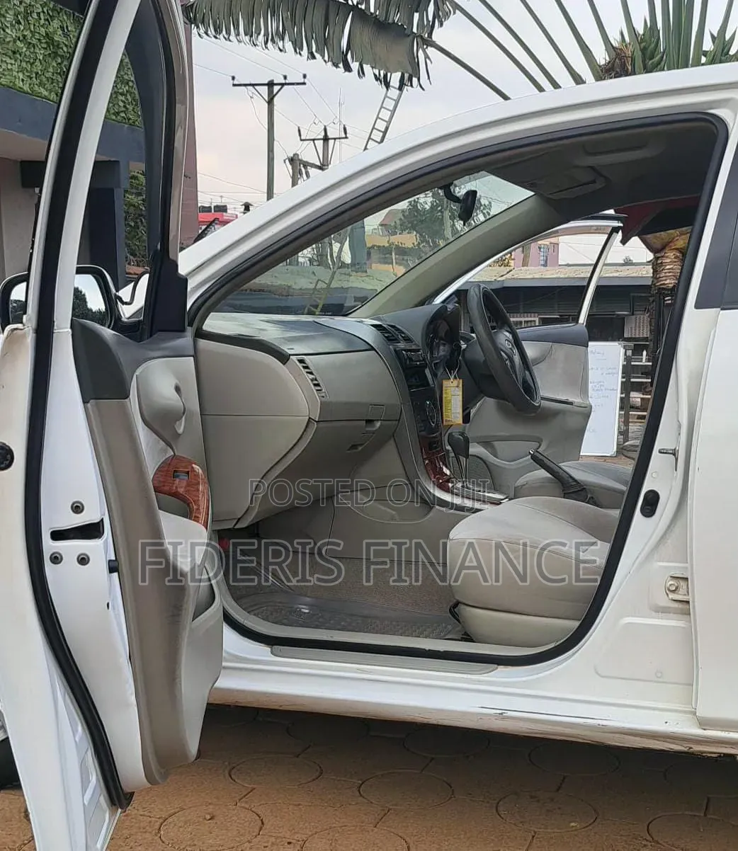 Toyota Axio 2009 White