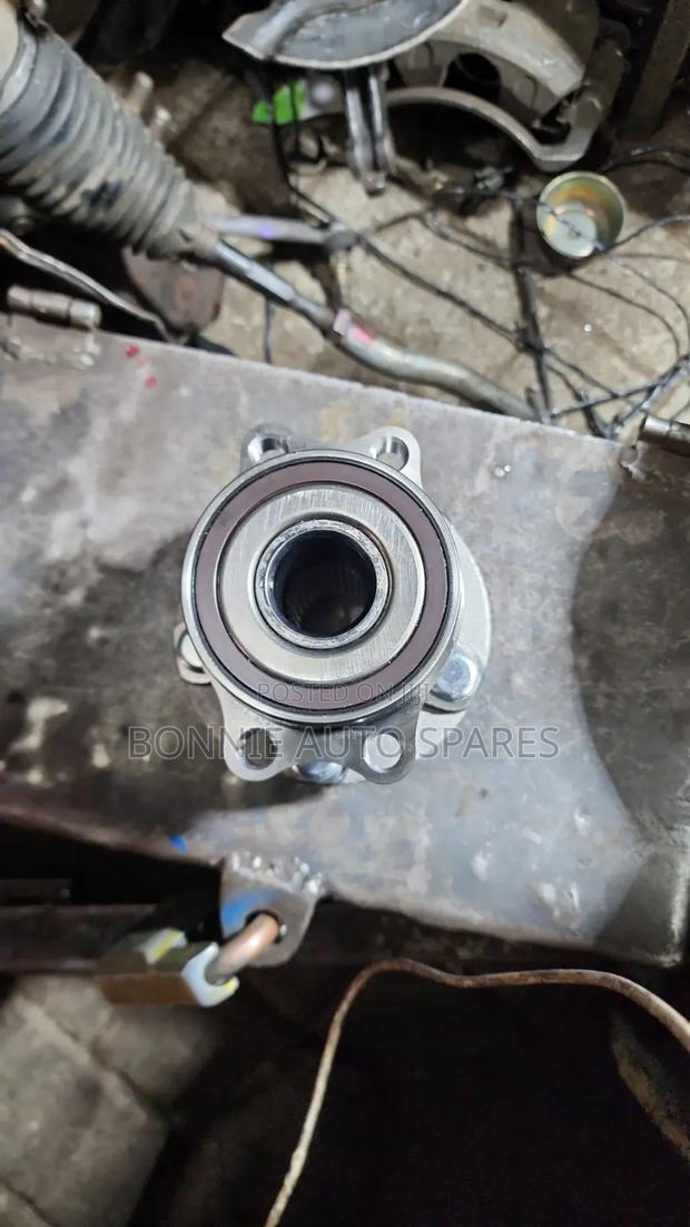 Subaru SJG SJ5 Rear Whell Hub - main view