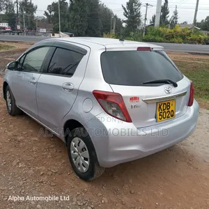 Toyota Vitz 2013 White