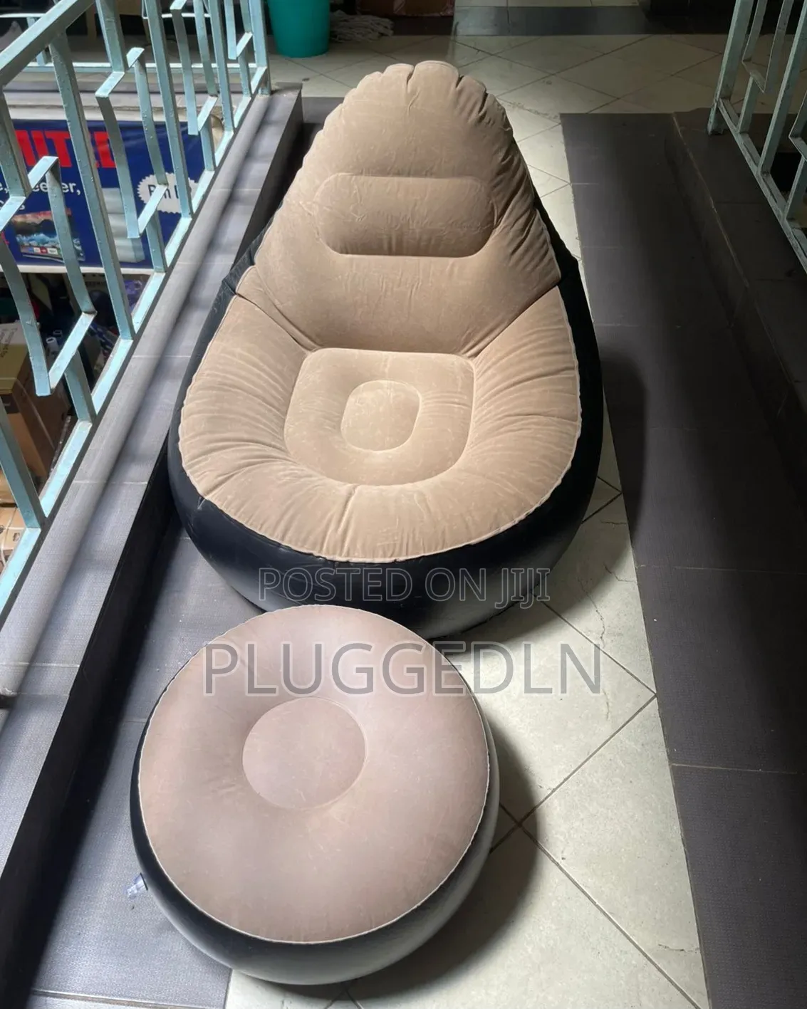 Inflatable Seat With Foot Rest*