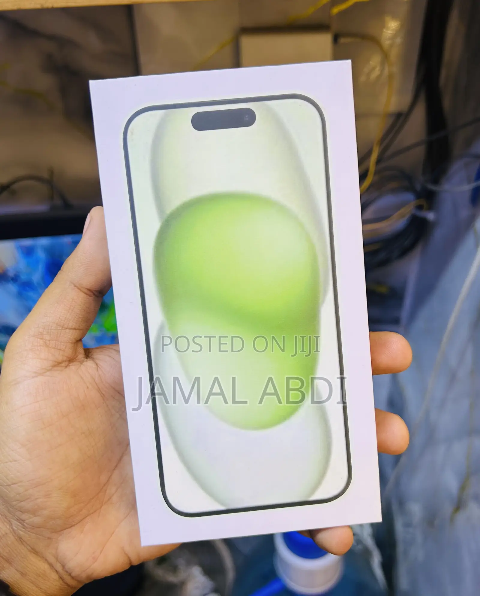 New Apple iPhone 15 256 GB Green