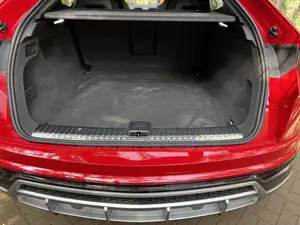 Lamborghini Urus Base 2019 Red