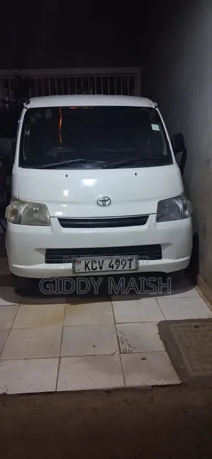 Toyota TownAce 2012 White