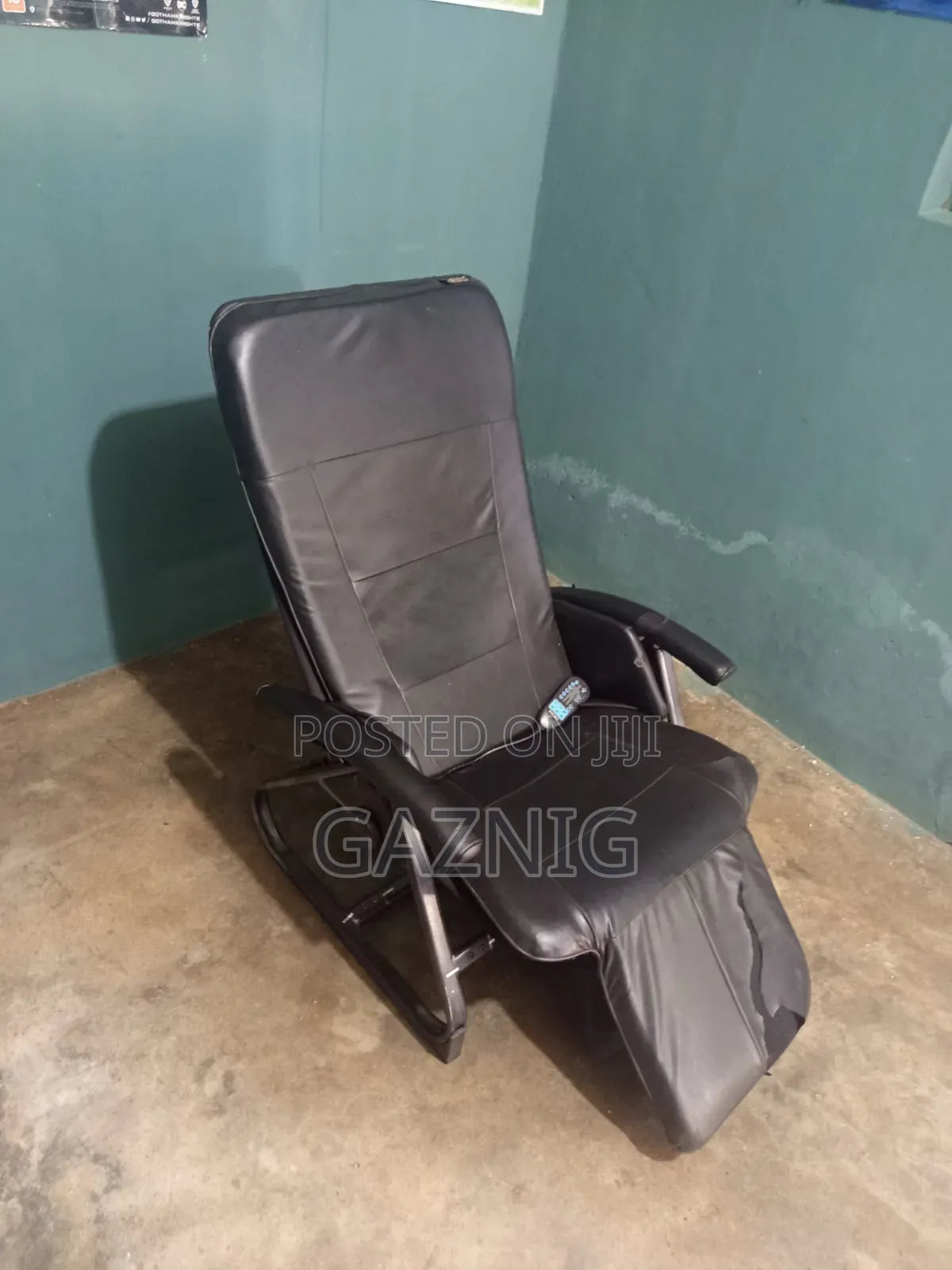 Homemedics Reclining Massage Chair