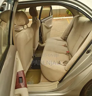 Toyota Corolla 2003