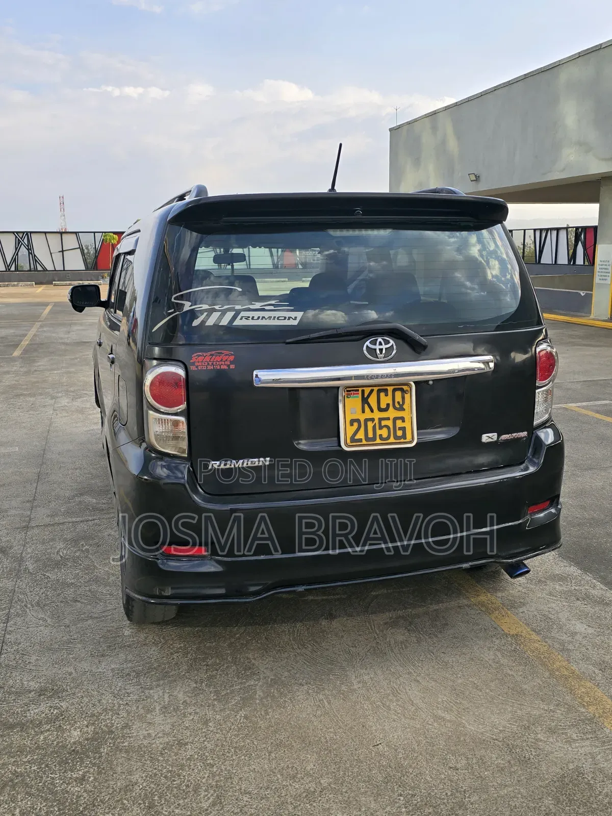 Toyota Rumion 1.5 FWD 2023 Black