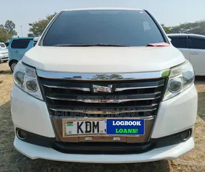 Toyota Voxy 2016 White