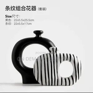 Midnight Loop Vase