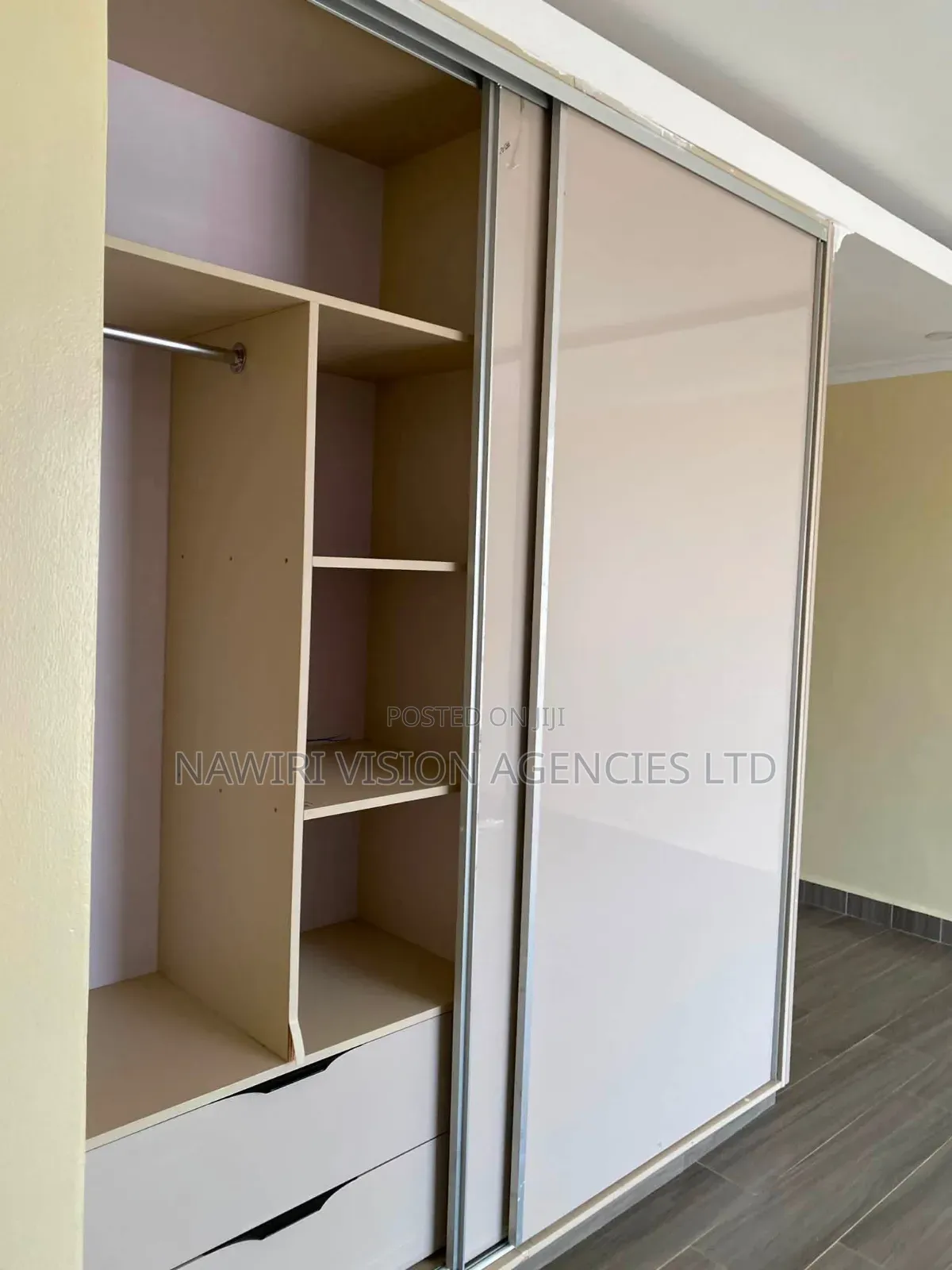 5bdrm Mansion in Bypass, Ruai for rent