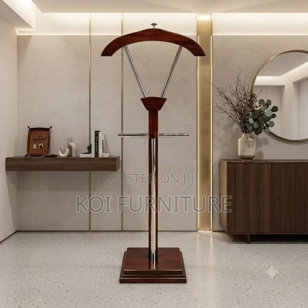 Hangers; Modern Mahogany Finish Style Executive Coat Hanger