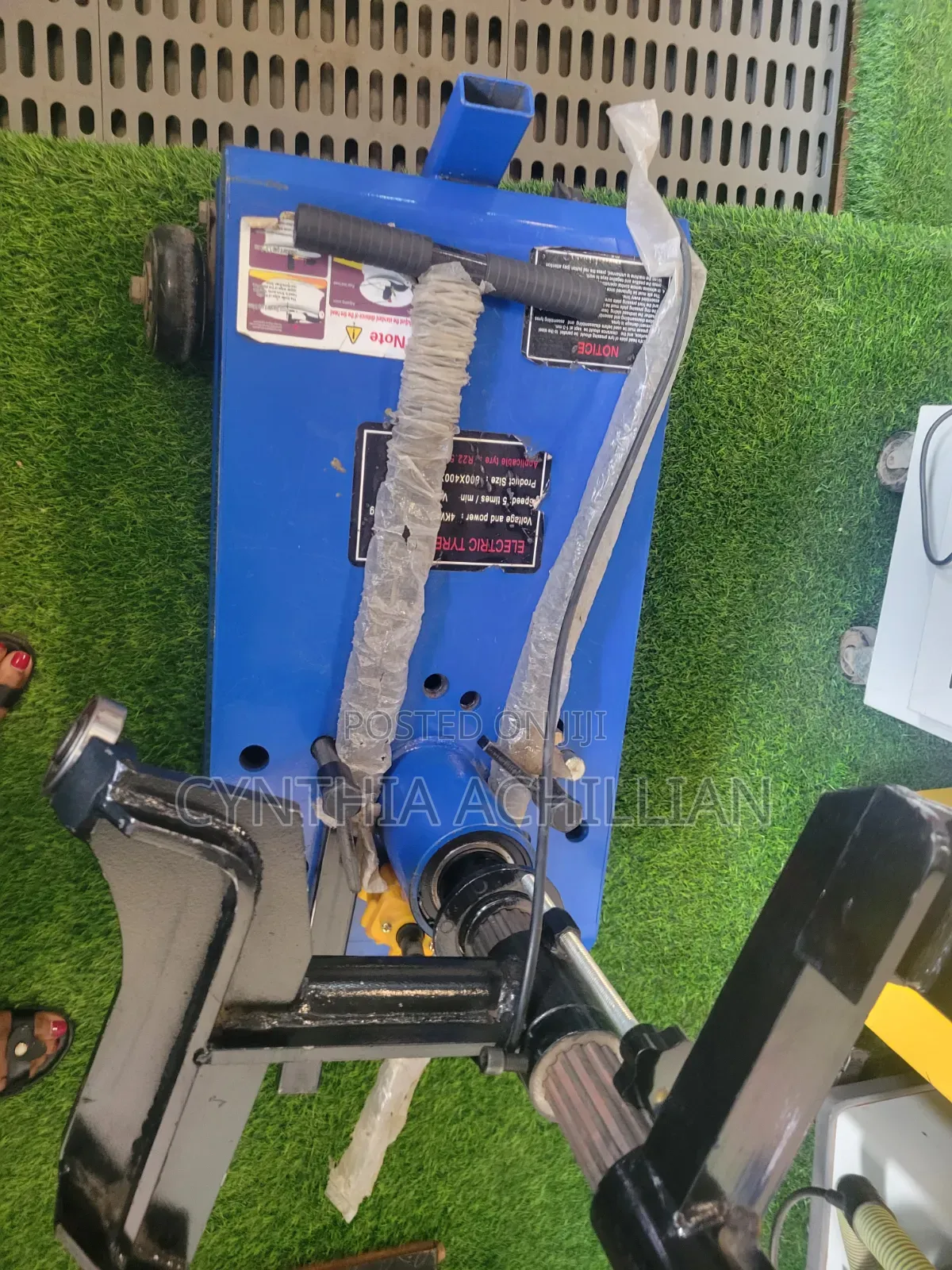 Electric Tyre Changer Machine