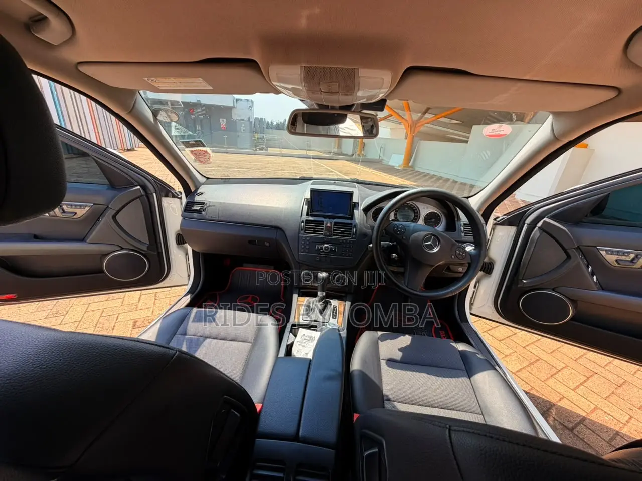 Mercedes-Benz C200 2009 White