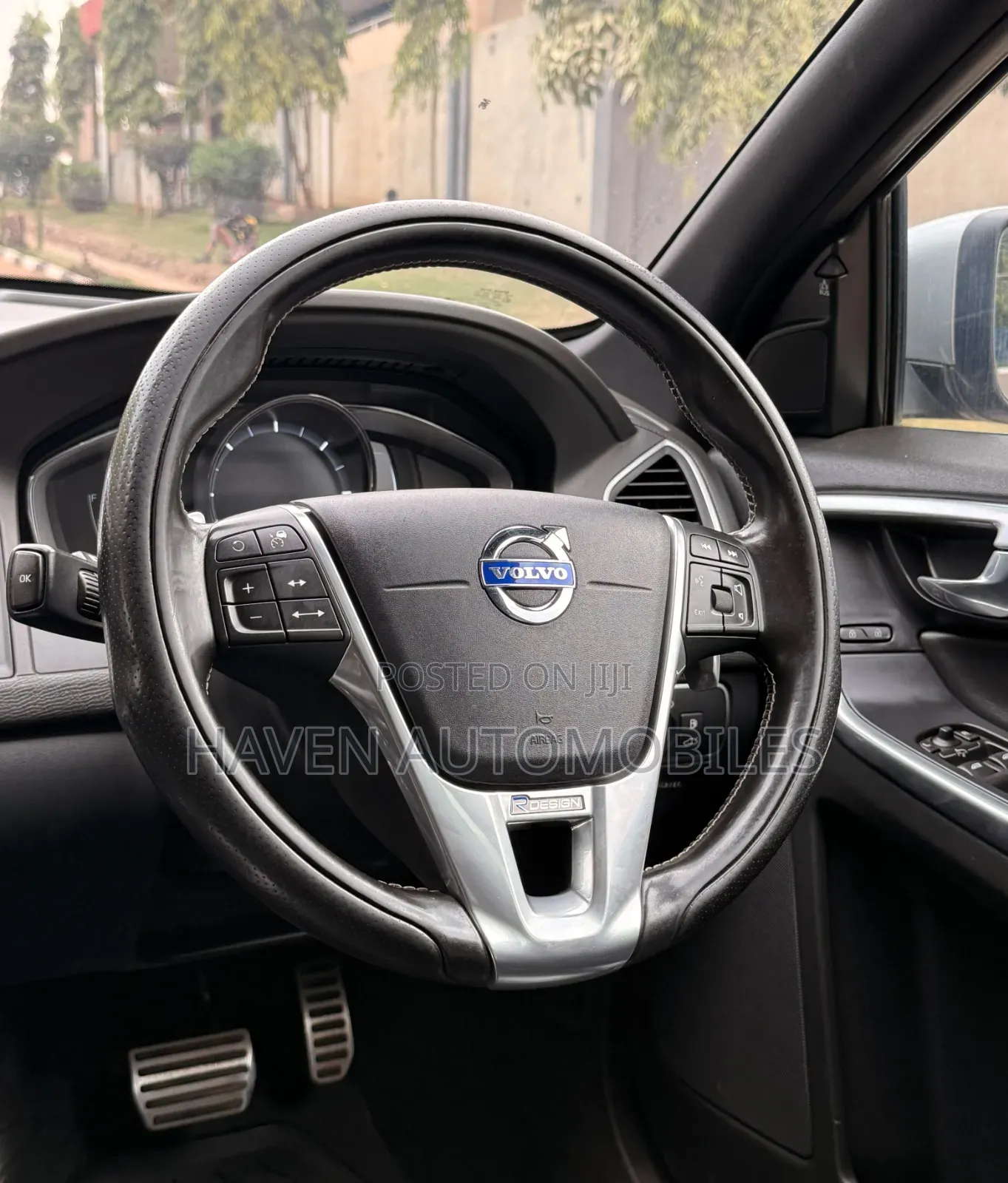 Volvo XC60 2015 Black