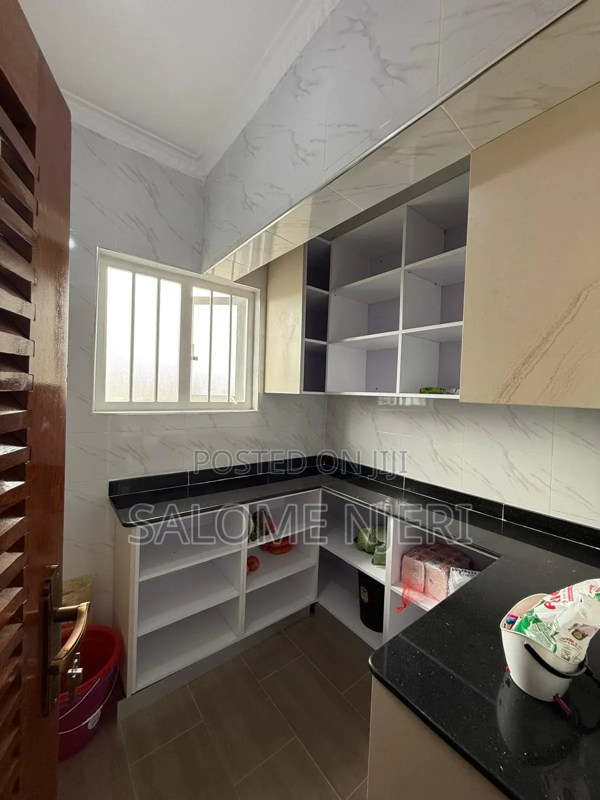 4bdrm House in Mzee Wanyama for sale