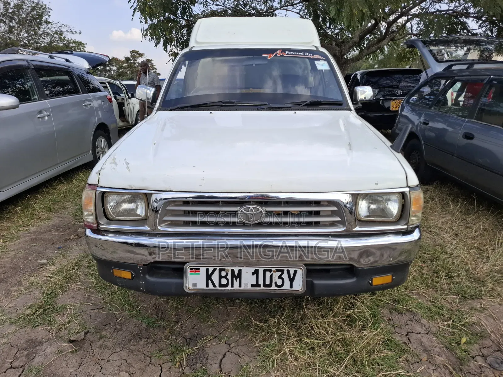 Toyota Hilux 2004 White