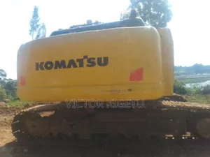 Komatsu Excavator PC210