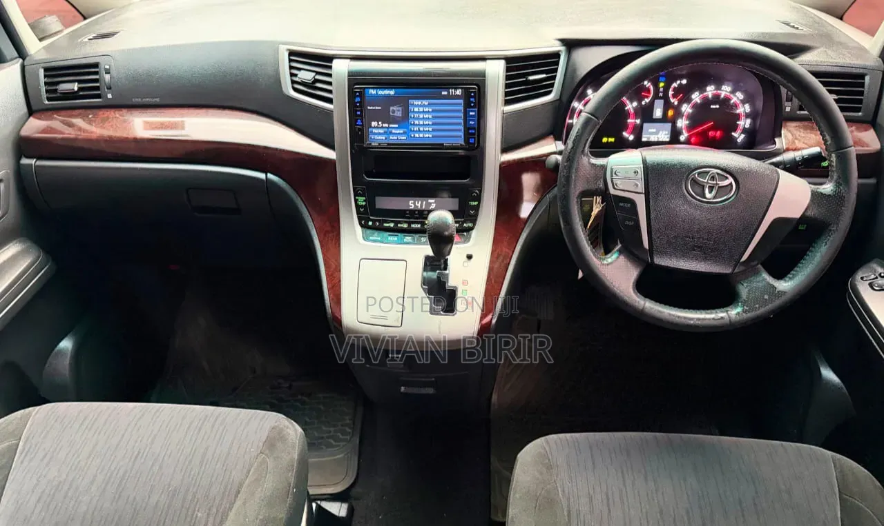 Toyota Vellfire 2014 Black