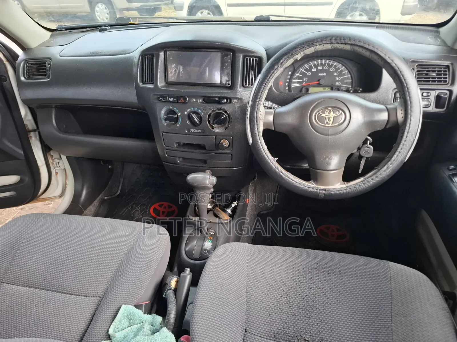 Toyota Succeed 2012 Off white