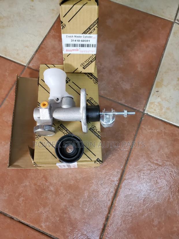 Toyota Landcruiser 79 Clutch Master Cylinder - thumbnail 2