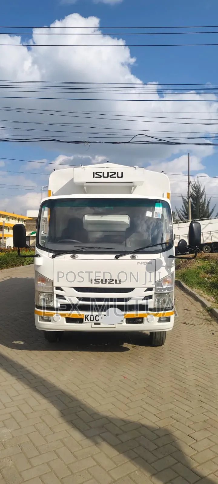 Isuzu NQR Truck