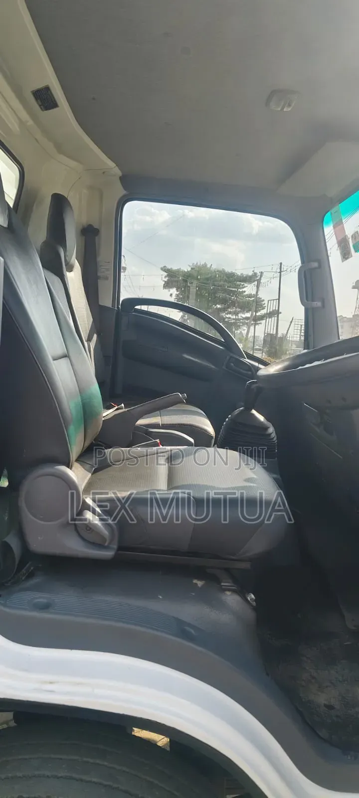 Isuzu NQR Truck