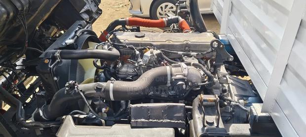 Isuzu NQR Truck - thumbnail 10