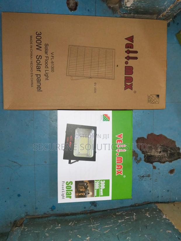 Vellmax 300W Solar Flood Light Kit, Featuring a 6V 35W Solar Panel - thumbnail 3