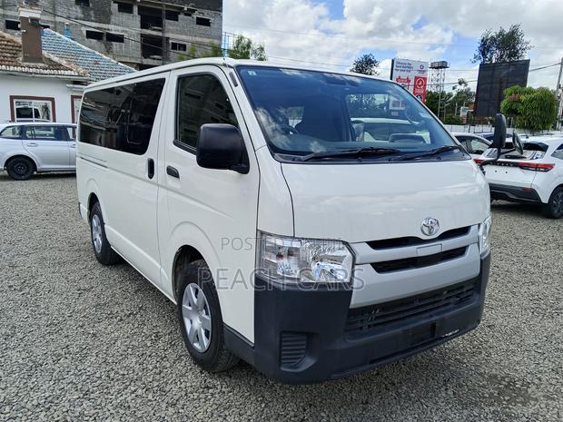 Toyota HiAce 2019 White - thumbnail 6