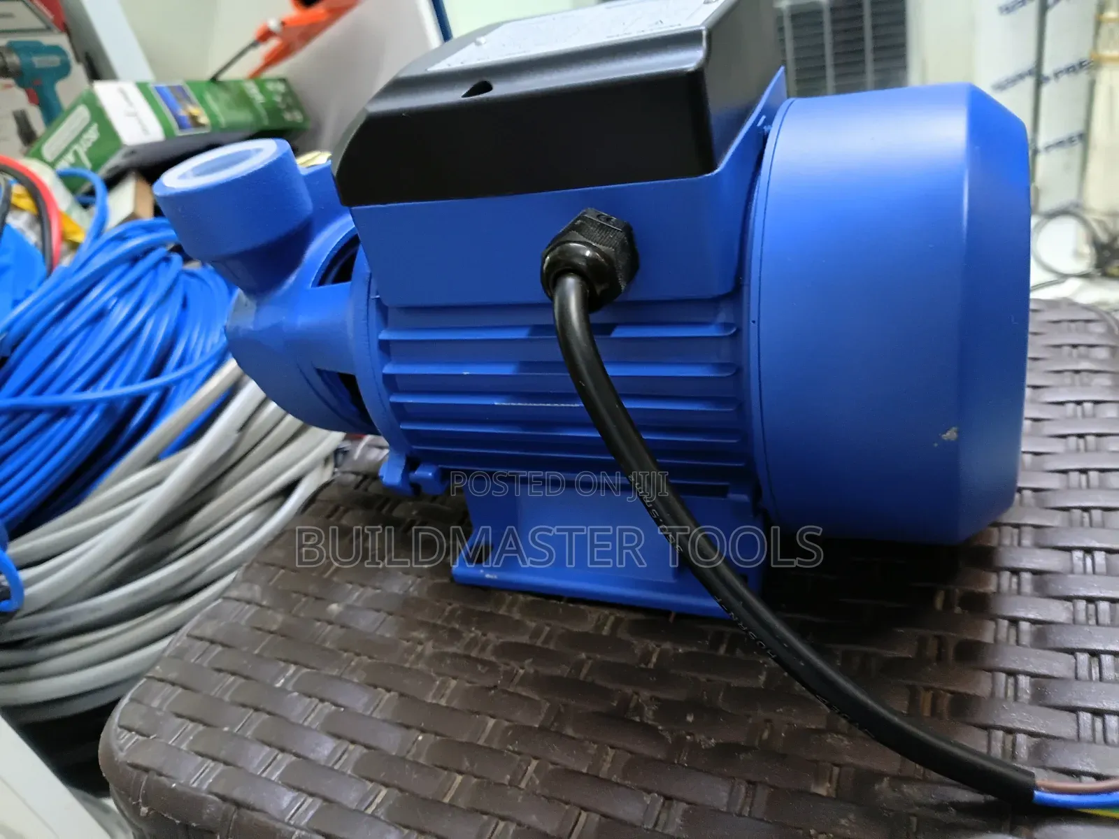 Freevel QB-60 0.5HP Booster Water Pump.