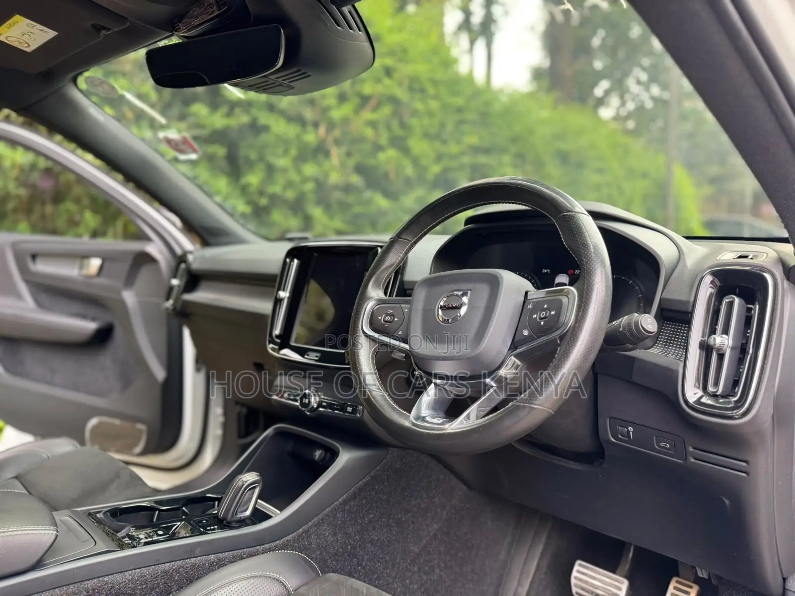 Volvo XC40 2019 Pearl