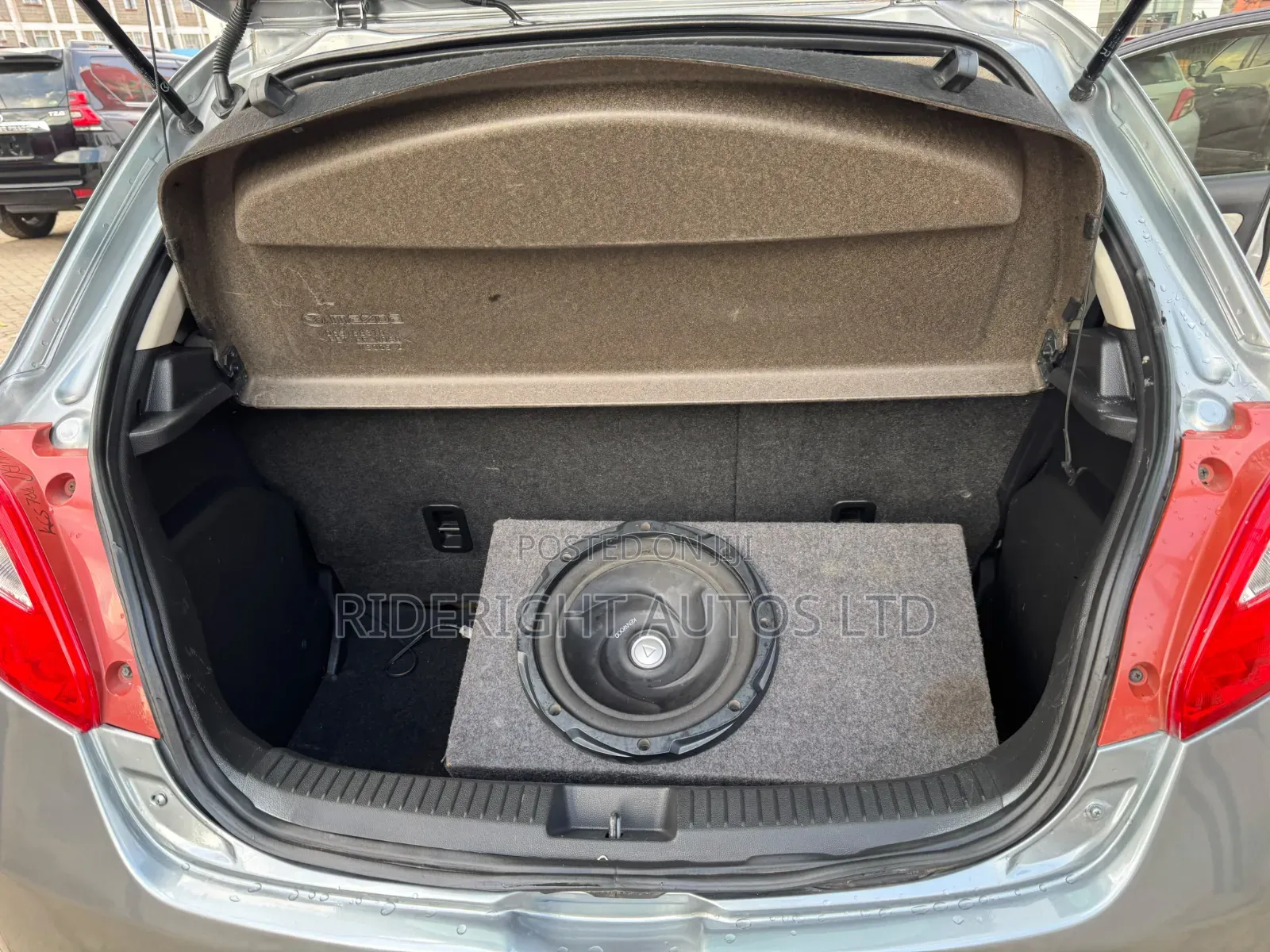 Mazda Demio 2011 Gray