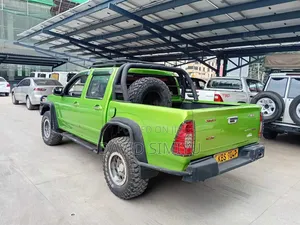 Isuzu D-MAX 2026 Green
