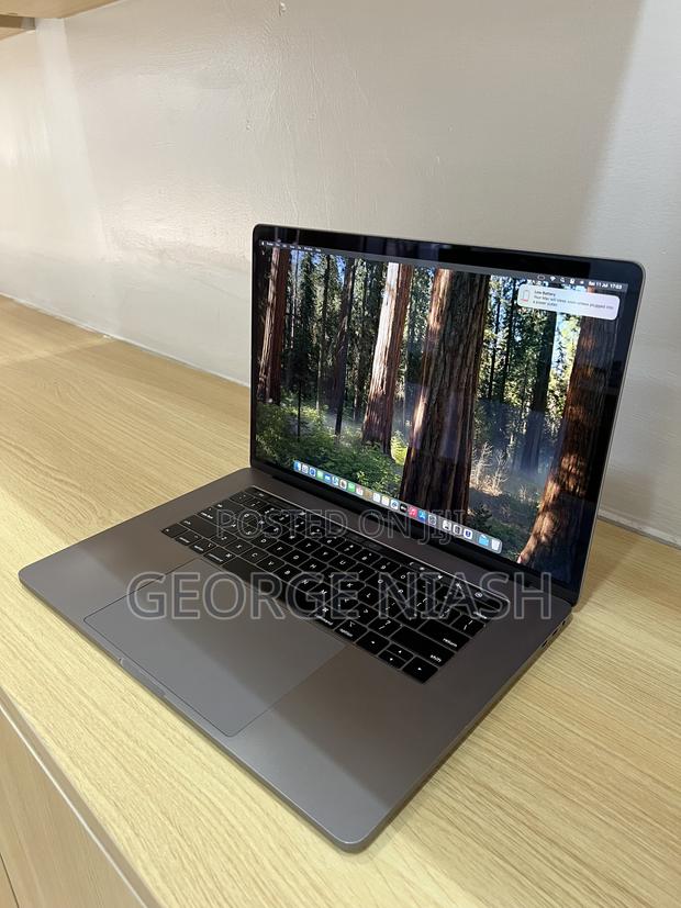 Laptop Apple MacBook Pro 2019 16GB Intel Core i9 SSD 512GB - thumbnail 4