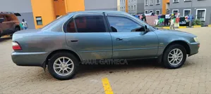 Toyota Corolla 1995 Green