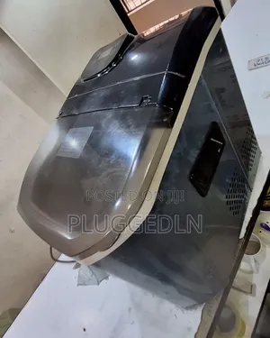 Innovia 25kg/24h Ice Cube Maker,